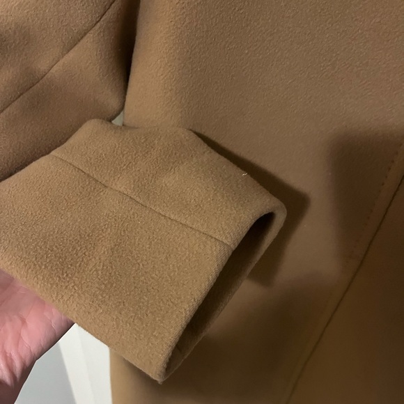 Wilfred The Only Coat ✨ - Picture 9 of 11